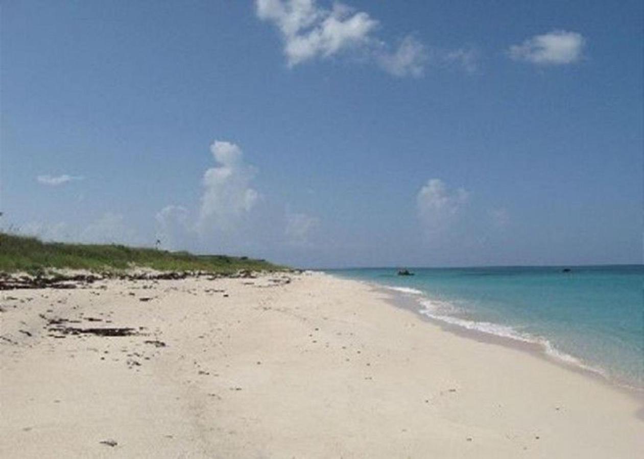 Buttonwood Reserve By Eleuthera Vacation Rentals Governor's Harbour Exterior photo